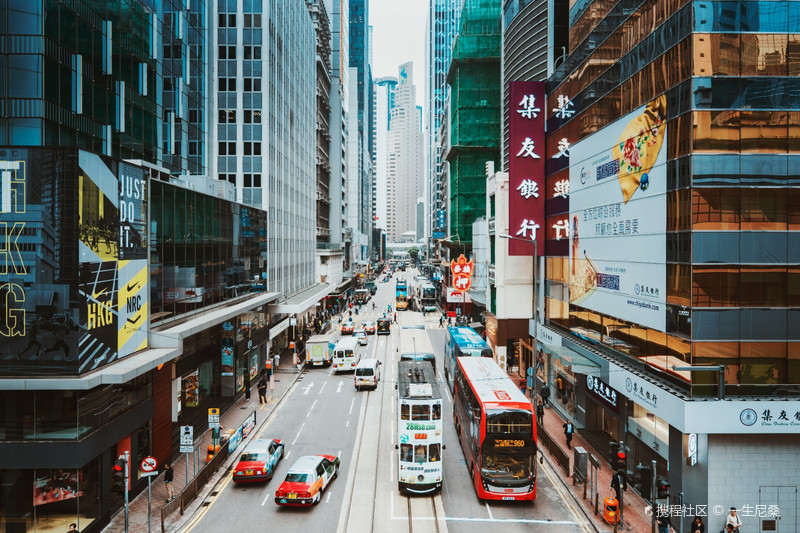 香港，多元文化闪耀的东方明珠